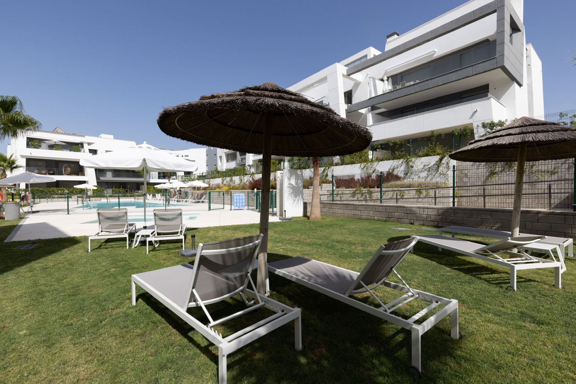 Beachfront apartment in Estepona